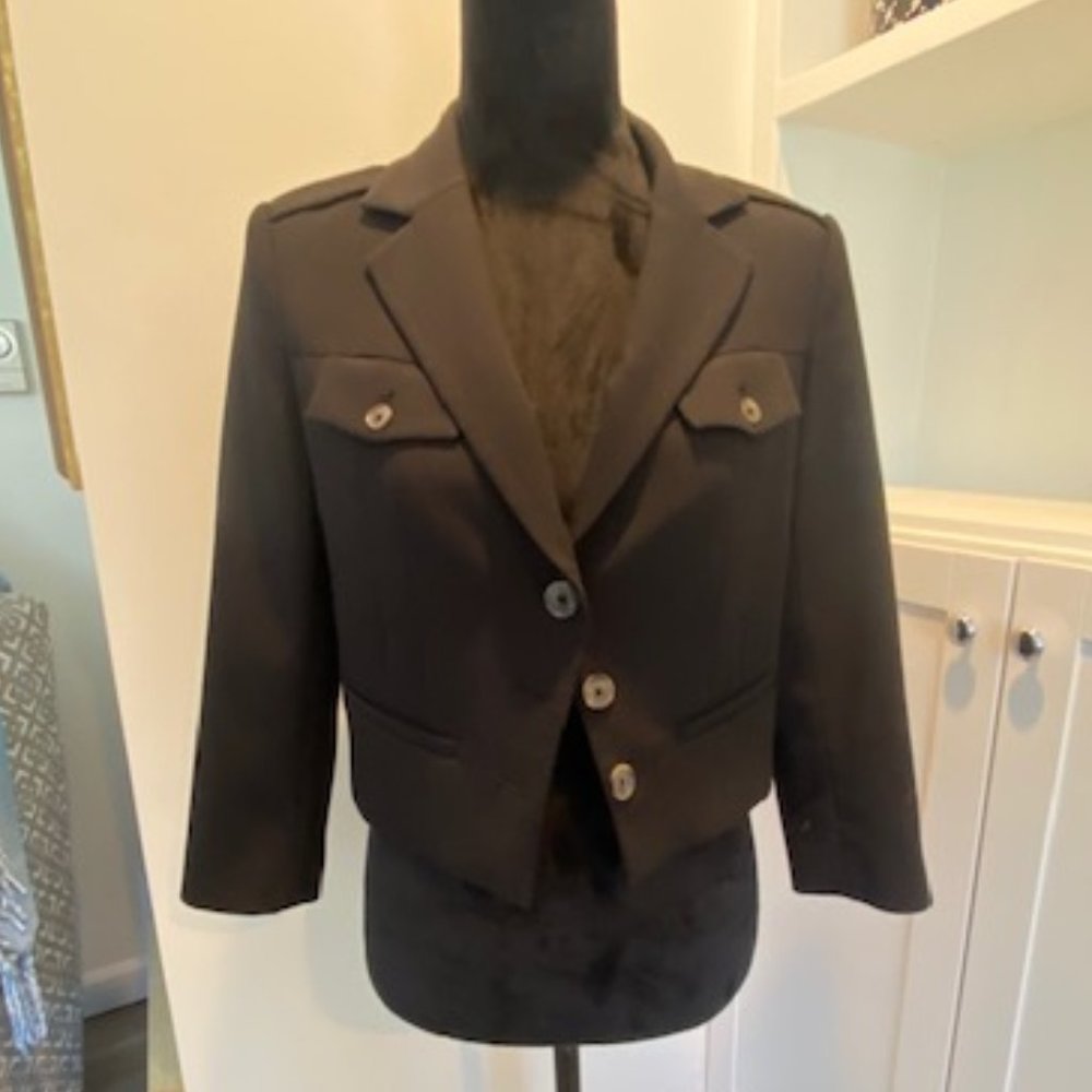 WHBM!! BLACK CROPPED BLAZER!! SZ 2!!